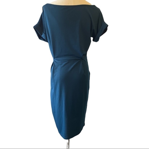 Beautiful medium blue midi dress size medium HAS POCKETS! - Picture 4 of 10
